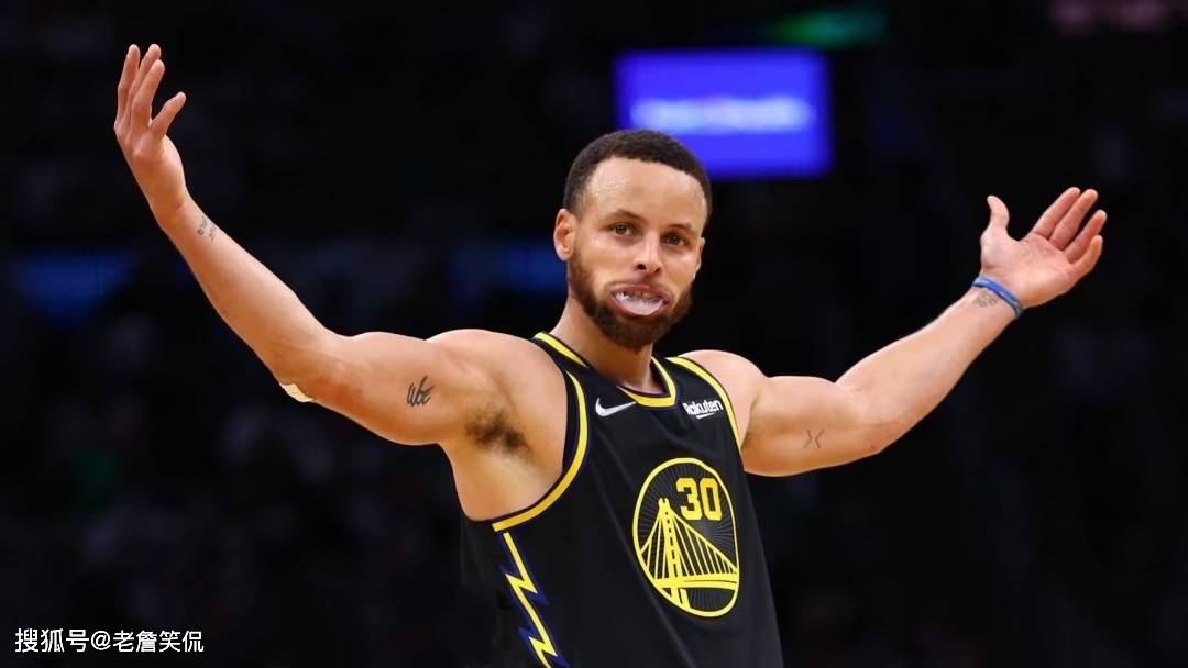 开云·体育官方网站-领先优势明显引发热议！，库里在中国队比赛中反败为胜全场沸腾不已(争先进位意识不足整改措施)